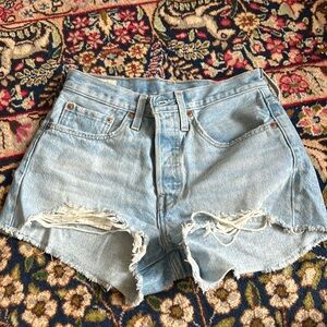 Levi’s 501 shorts. Size 26.